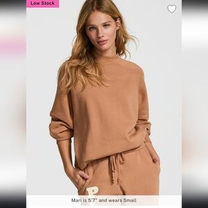 PINK Victoria’s Secret XXL Mock Neck Oversized Sweatshirt Caramel Lounge Top EUC
